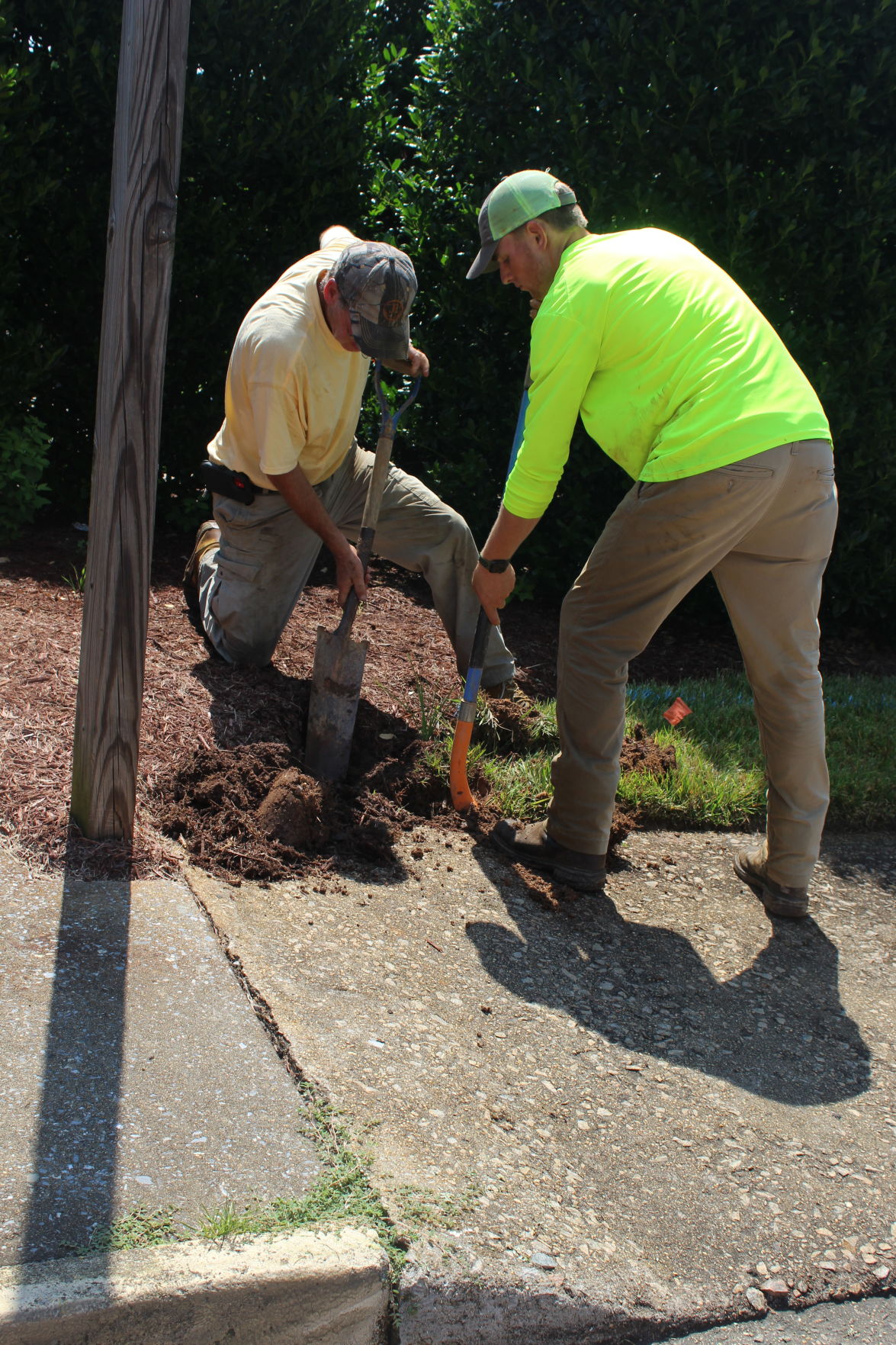 Crowder and Newton completing irrigation at War Memorial.JPG